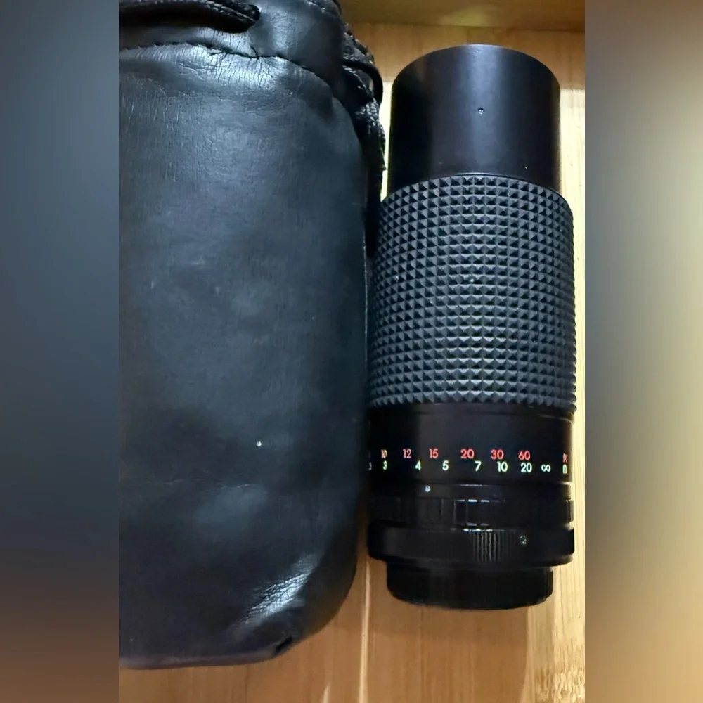 Polar MC Auto Zoom Lens 1:4.0 f=80-200mm No. 914363